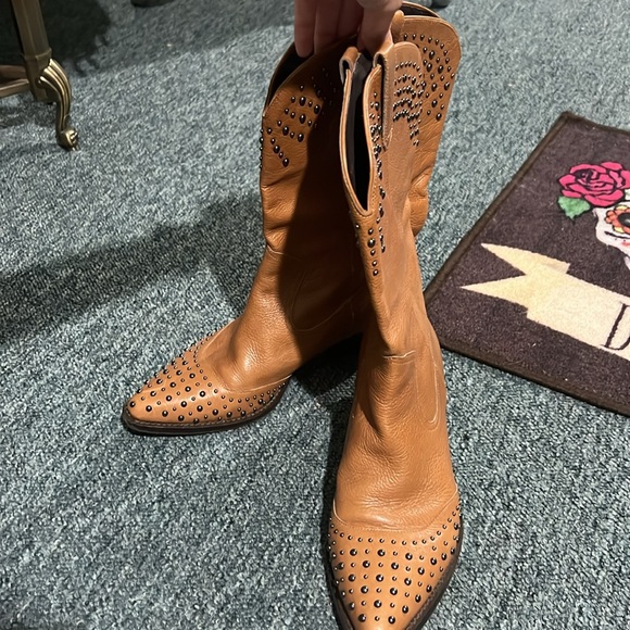 BOTKIER Women's Tammy Studded Western Boots 9.5 cognac tan line dance shoes - Picture 4 of 15